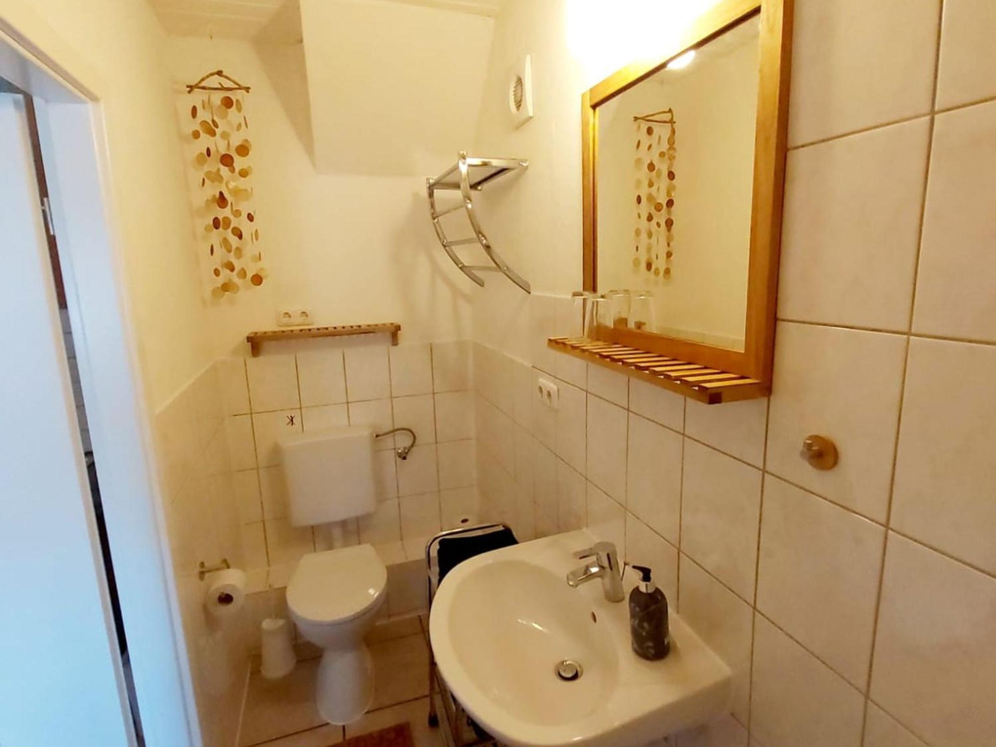 1 Zimmer Ferienwohnung 洛费尔登 外观 照片